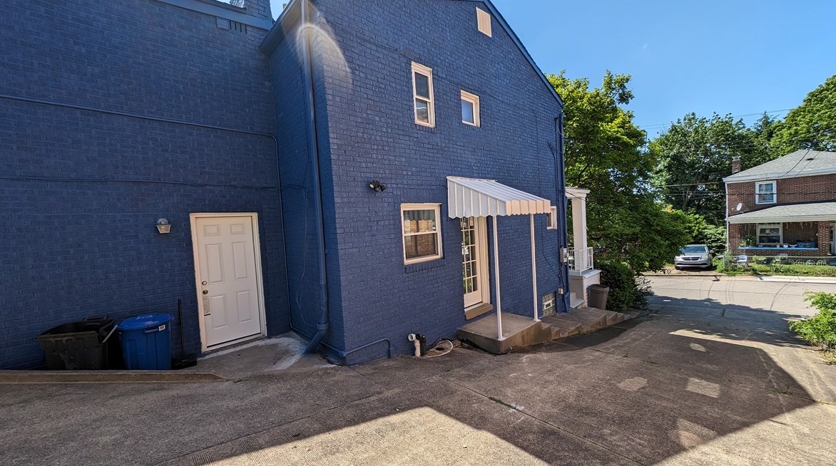 822 Flemington St, Pittsburgh PA 15217-2633 exterior