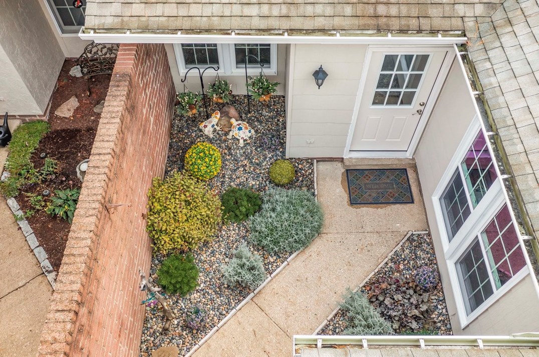 228 Roscommon Pl, Canonsburg, PA 15317