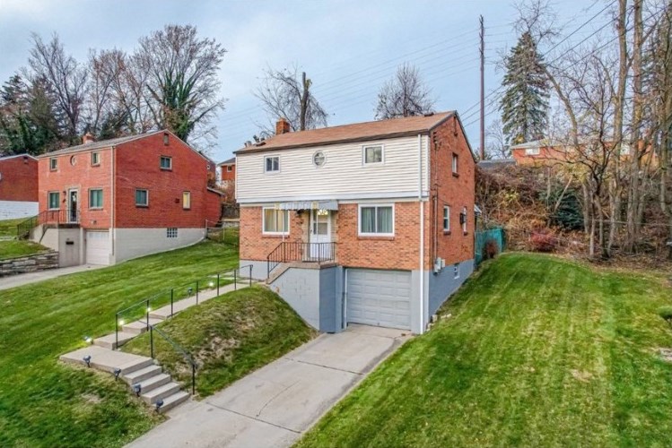 8014 Mark Dr, Verona, PA 15147