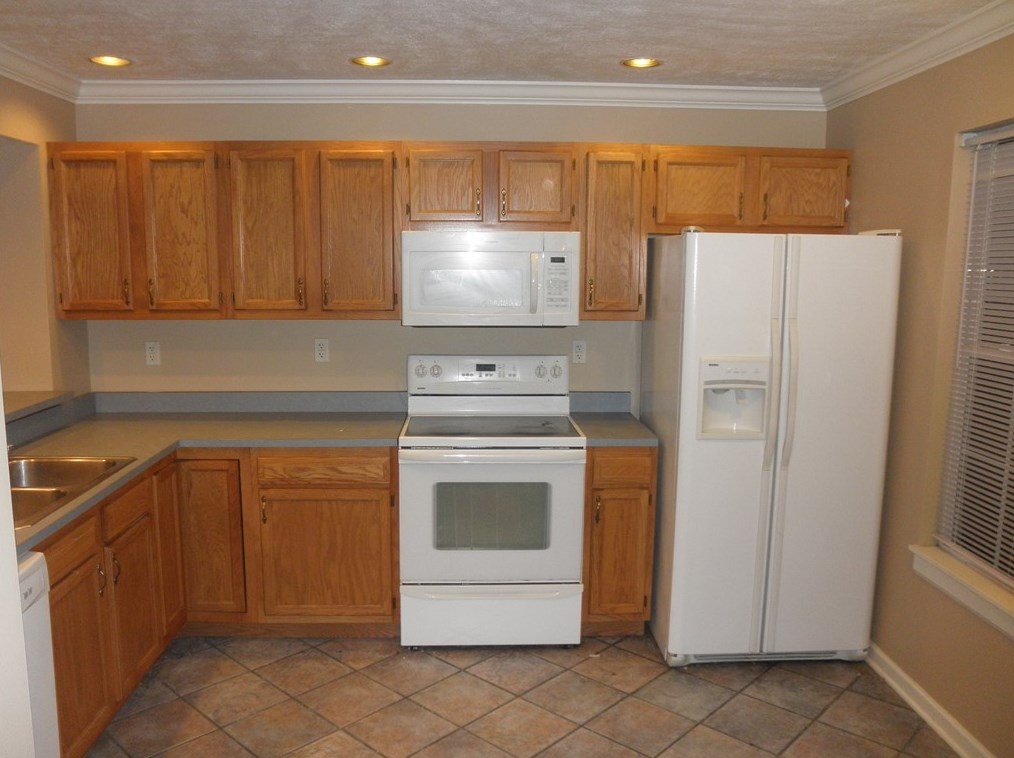 650 Henderson Ave, Washington PA  15301-1904 exterior