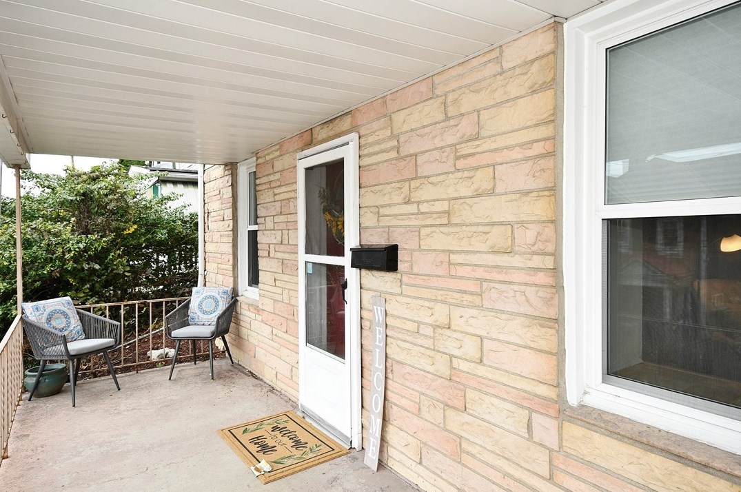 551 Boquet St, Collier Township, PA 15106