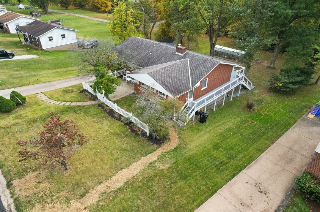 850 Clifton Rd, Bethel Park, PA 15102-2245