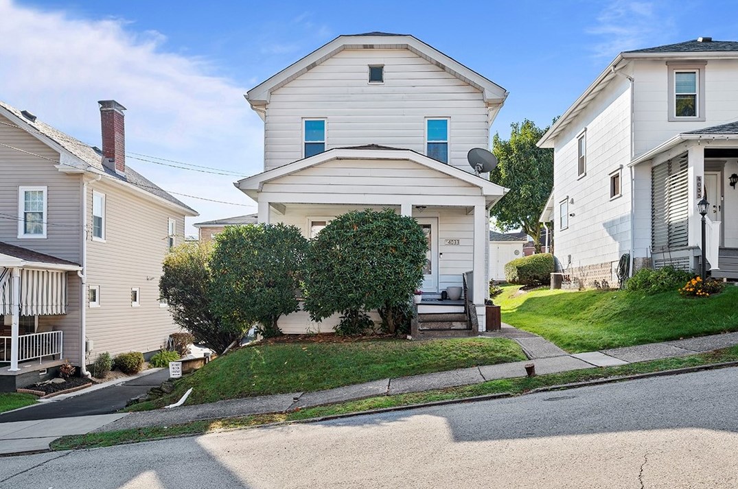 4033 Davis Ave, Whitaker, PA 15120