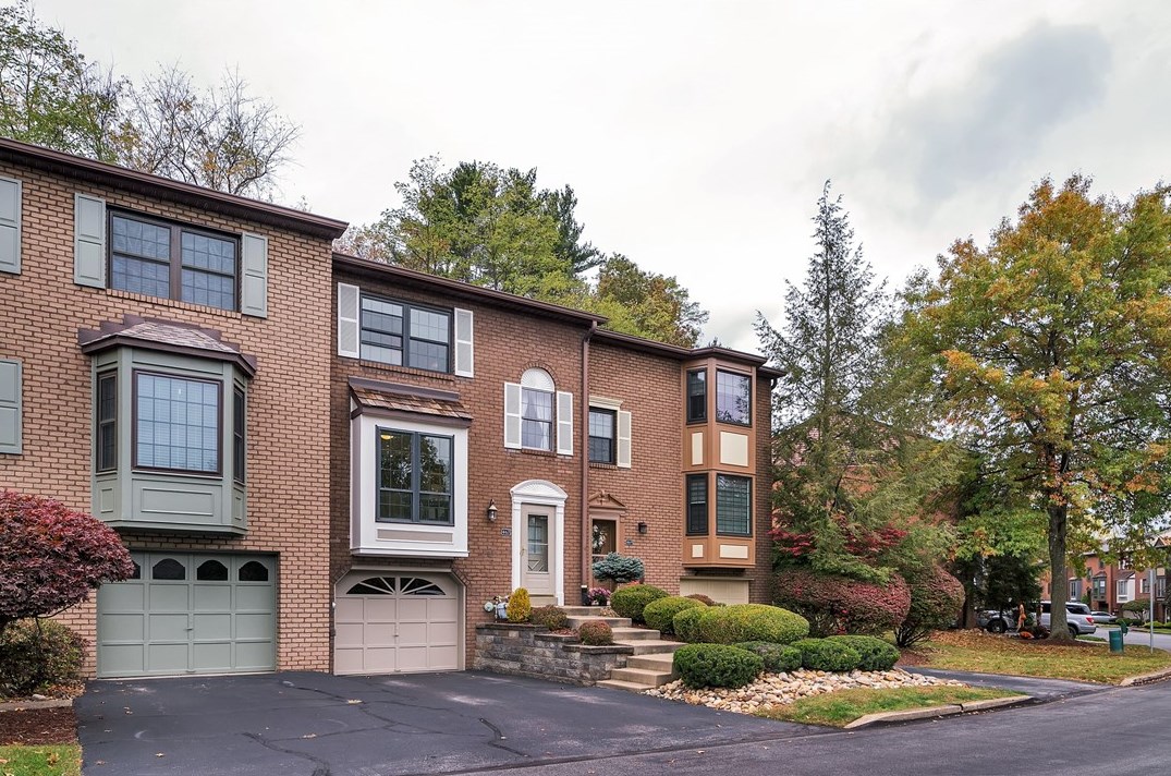 467 Cannongate Dr, Monroeville, PA 15146-1807