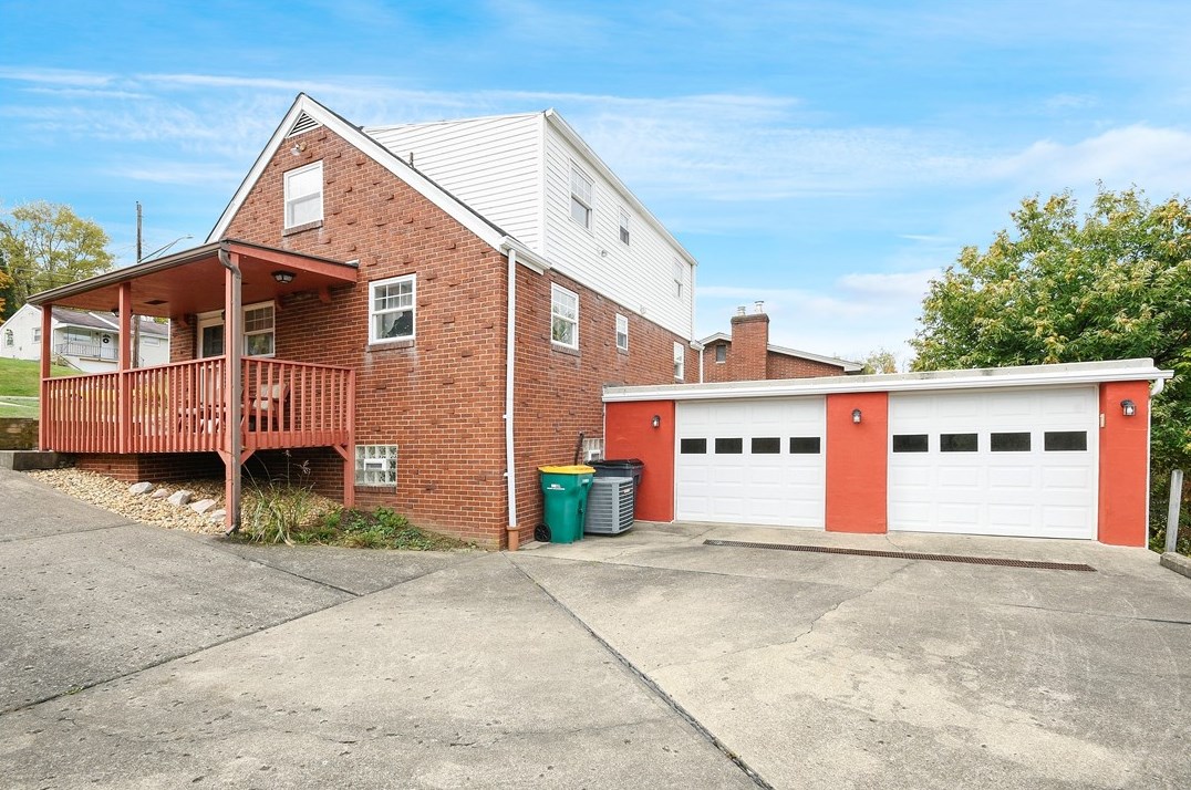 14 Poplar St North, Canonsburg, PA 15317