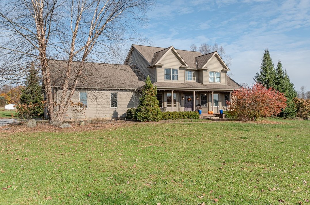 477 Colt Rd, Transfer, PA 16154
