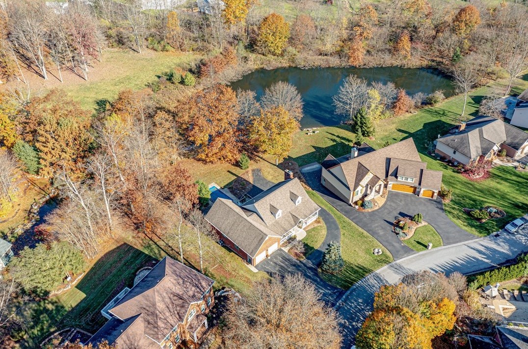 307 Forest Ridge Rd, Indiana, PA 15701-7444