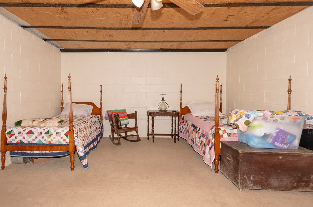 123 Shadyrest Rd, Ellwood City PA  16117-5519 exterior