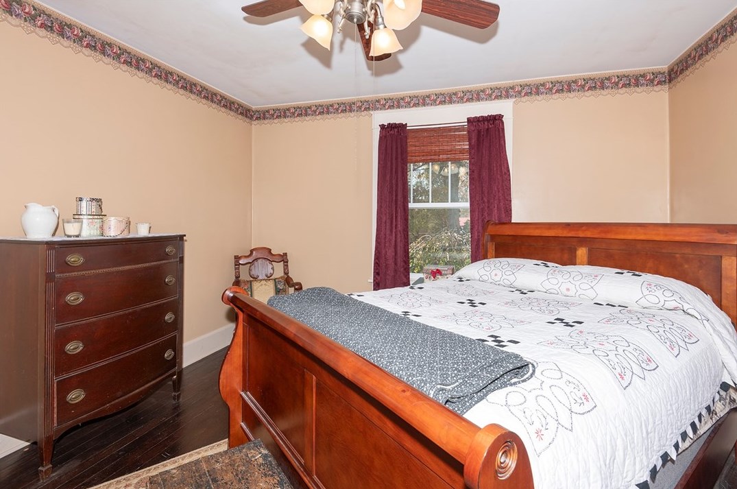 123 Shadyrest Rd, Ellwood City PA  16117-5519 exterior