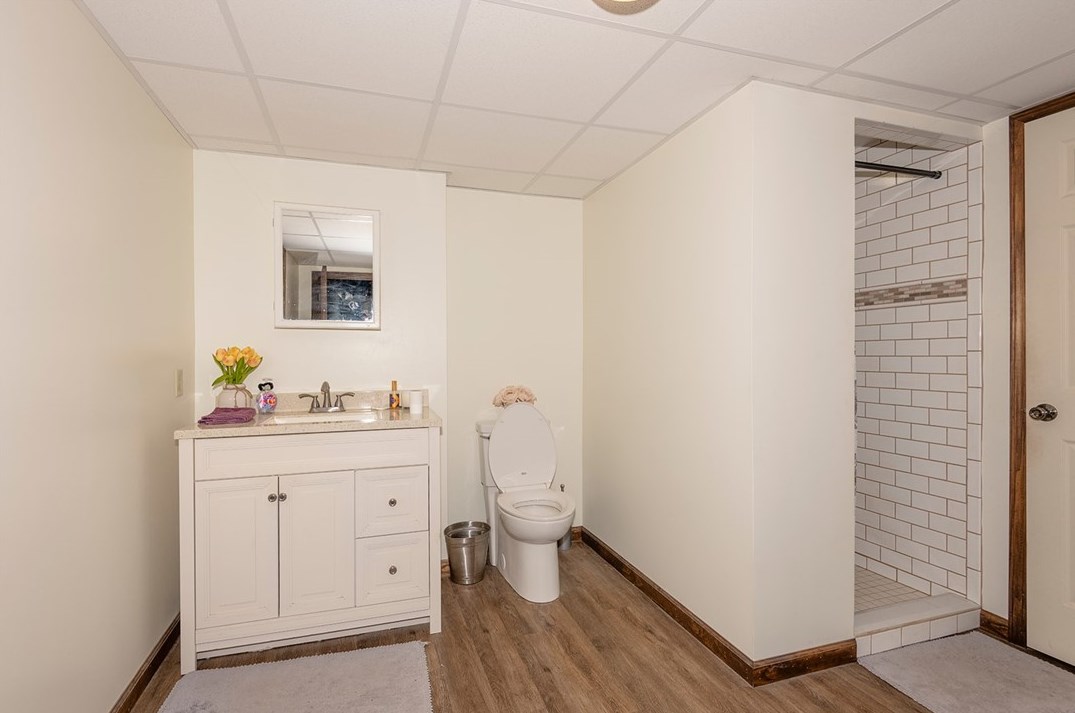 123 Shadyrest Rd, Ellwood City PA  16117-5519 exterior