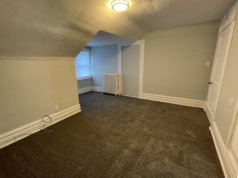 145 Penn Ave #5, Pittsburgh, PA 15210