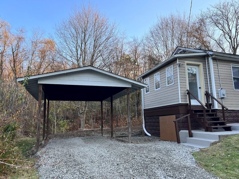 36 Lacock Hill South, Washington, PA 15301