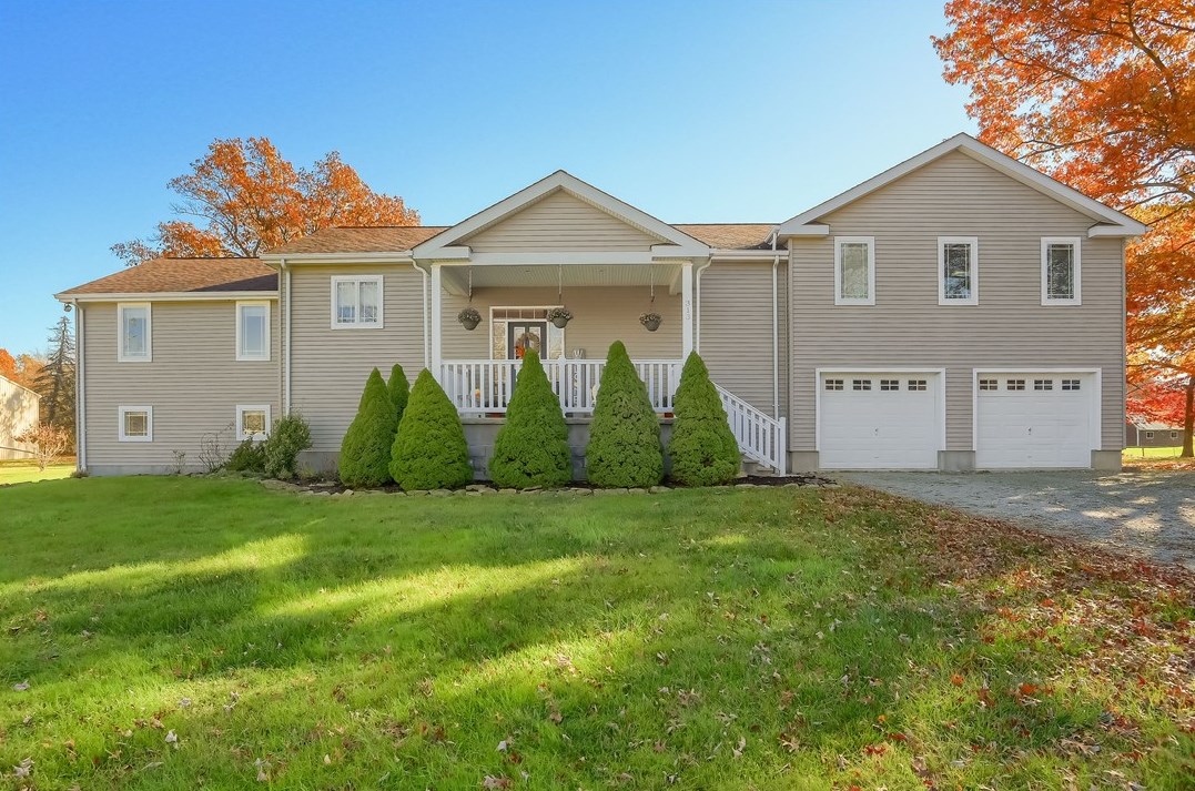 313 Sandworks Rd, Hunker, PA 15639-1317