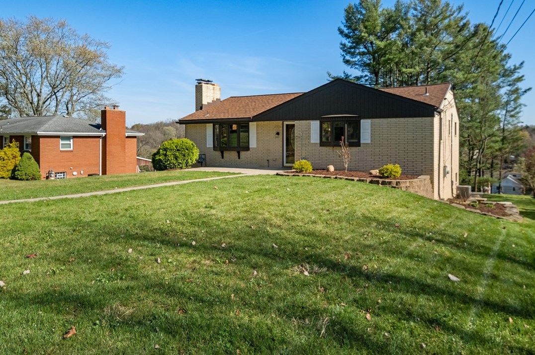 147 Orchard Dr, Canonsburg, PA 15317