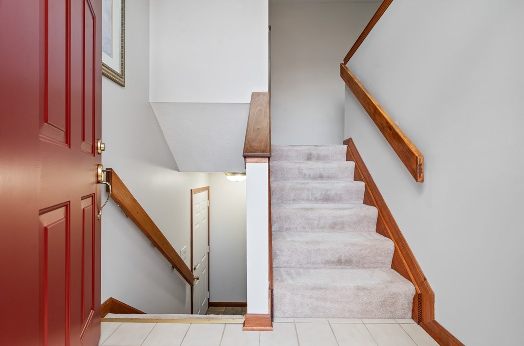 177 Birnesser Dr, Beaver Falls, PA 15010