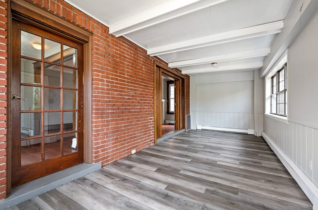 356 Locust Ave, Washington PA 15301-9730 exterior