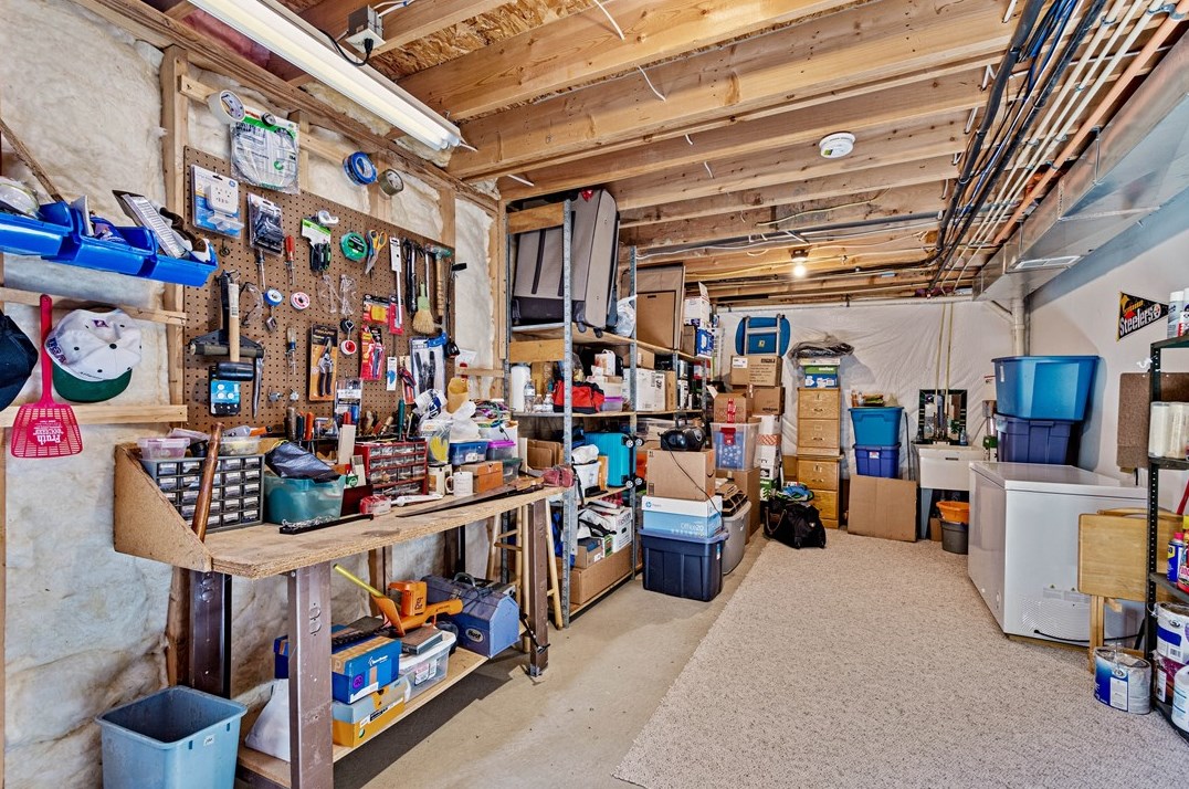 1123 Linden Vue Dr, Canonsburg PA  15317-4813 exterior