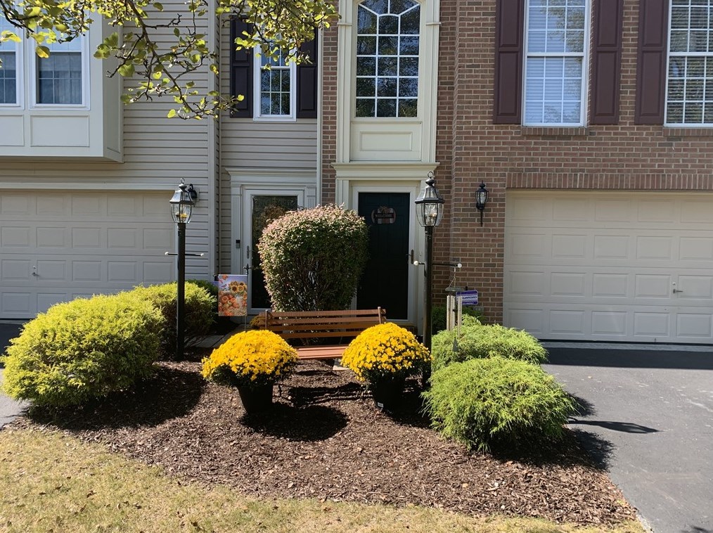 1123 Linden Vue Dr, Canonsburg PA  15317-4813 exterior