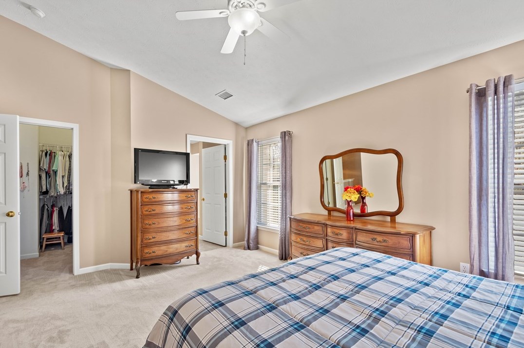 1123 Linden Vue Dr, Canonsburg PA  15317-4813 exterior