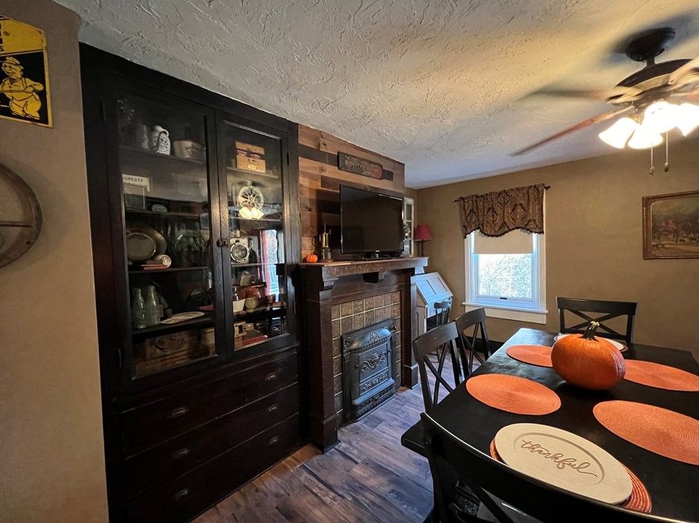 603 Boston Hollow Rd, Elizabeth PA  15037-2030 exterior