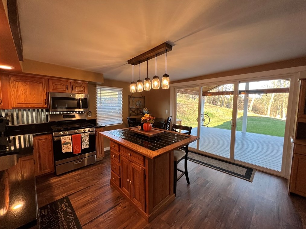 603 Boston Hollow Rd, Elizabeth PA  15037-2030 exterior