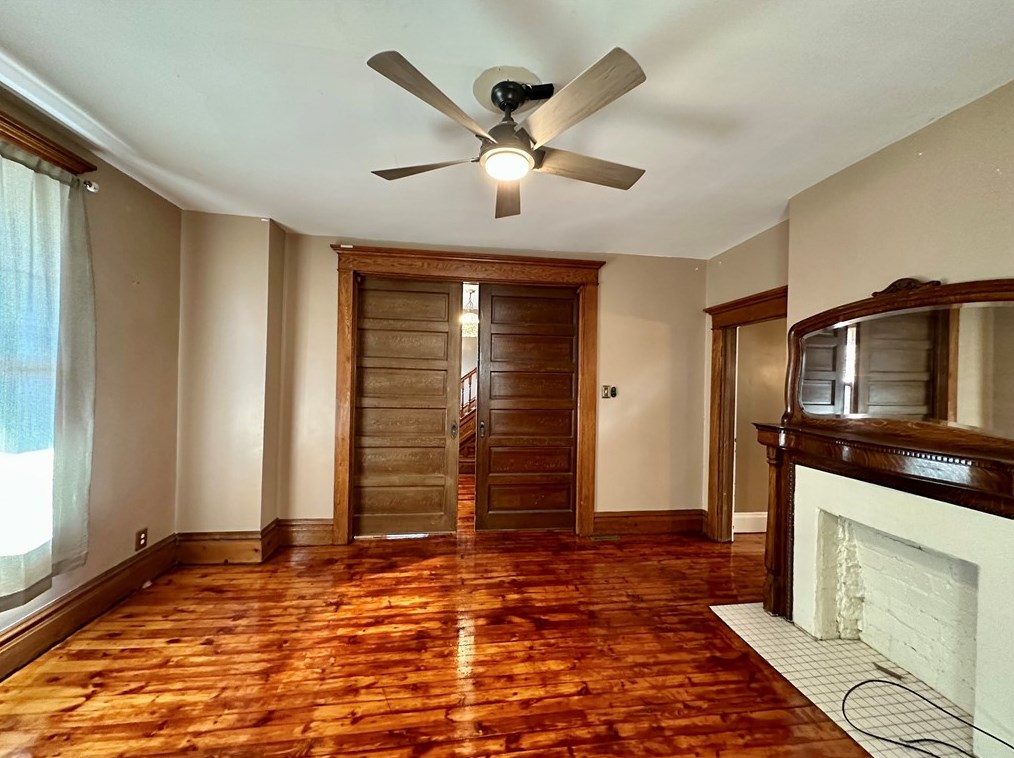 277 2nd Ave, Waynesburg PA  15370-1137 exterior