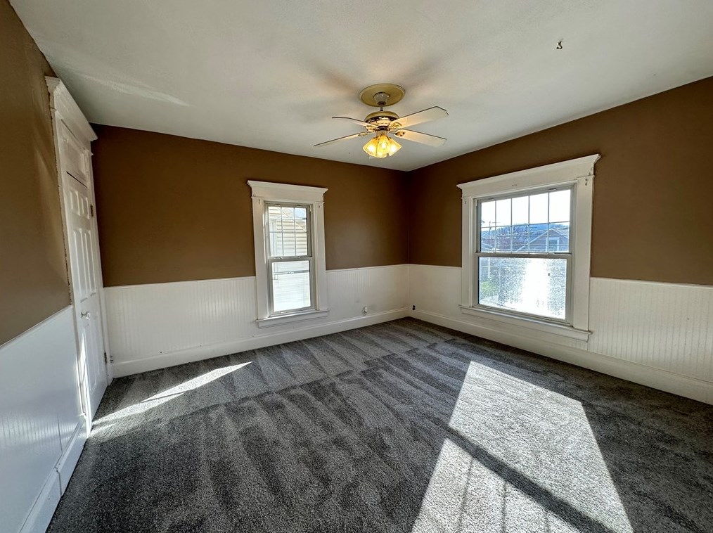 277 2nd Ave, Waynesburg PA  15370-1137 exterior