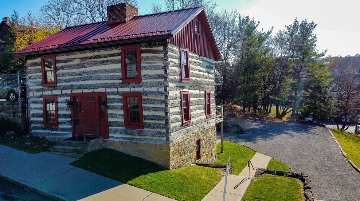 209 Diamond St, Butler PA  16001-5703 exterior