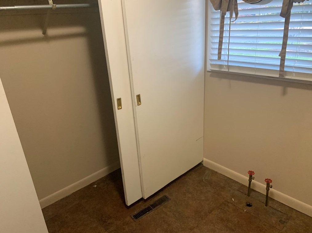 1732 Mcdowell St, Hermitage, PA 16146