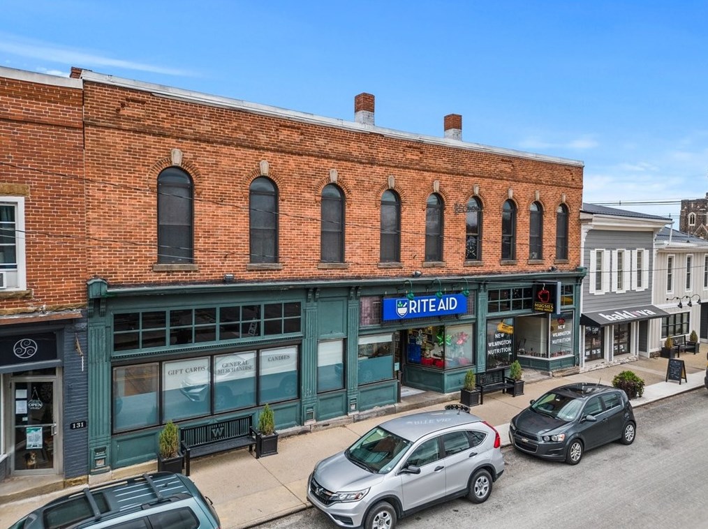 135 S Market St, New Wilmington, PA 16142
