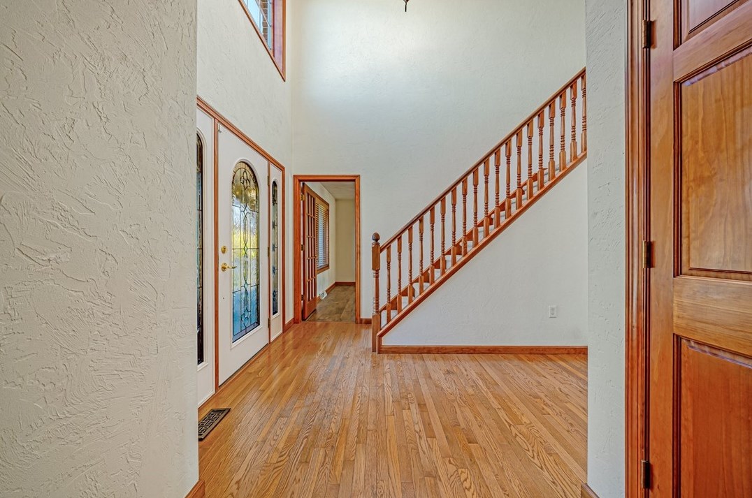 8648 Delaware Ave, North Huntingdon, PA 15642