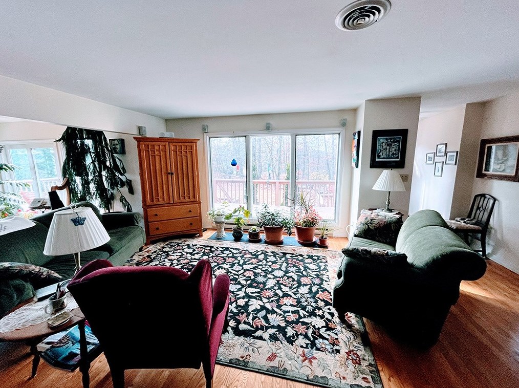 1107 Ray Rd, Penn Run, PA 15765-7535