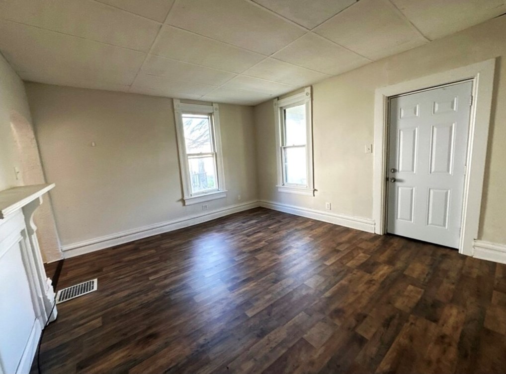 506 Waldo St, New Castle, PA 16101