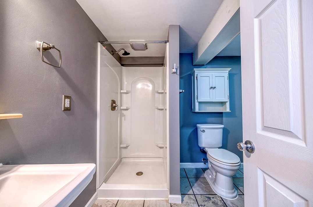 110 Demar Blvd, Canonsburg PA  15317-2216 exterior