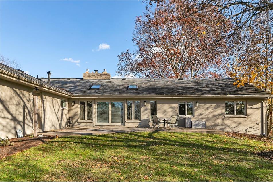 579B Dorseyville Rd, Pittsburgh, PA 15238 MLS 1633029 Coldwell Banker