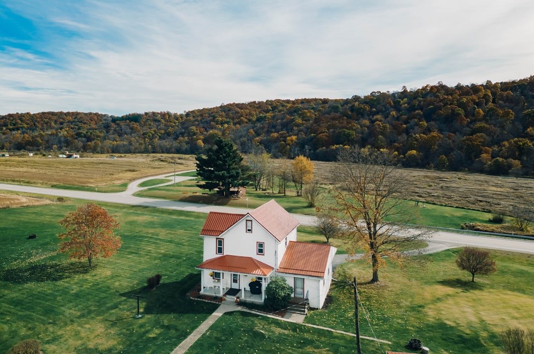 198 Gastown Rd, Shelocta, PA 15774