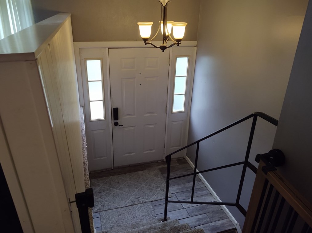1306 Brentwood Dr, Greenville, PA 16125-8811