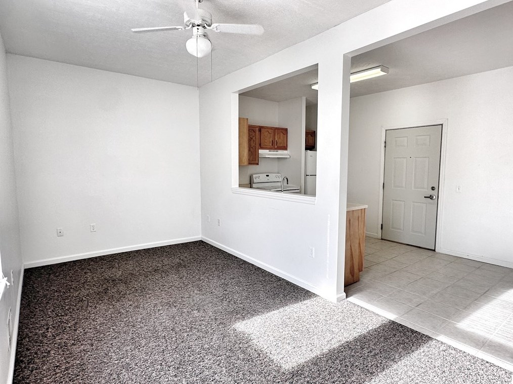 732 3rd Ave #12, New Brighton, PA 15066