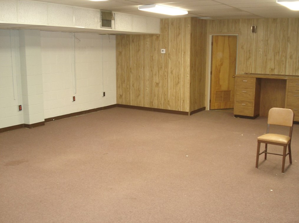 472 Adams St - Lower Level, Rochester, PA 15074