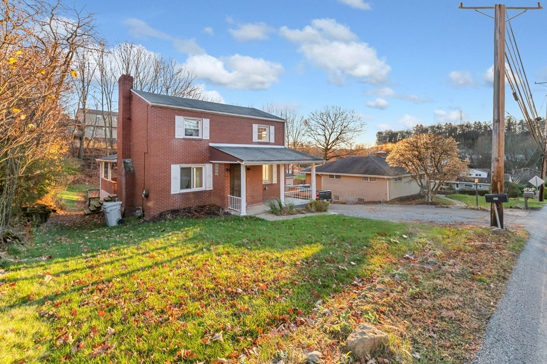 611 W Sutter Rd, Glenshaw, PA 15116