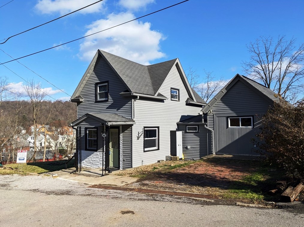 305 Sterling Ave, Butler, PA 16001