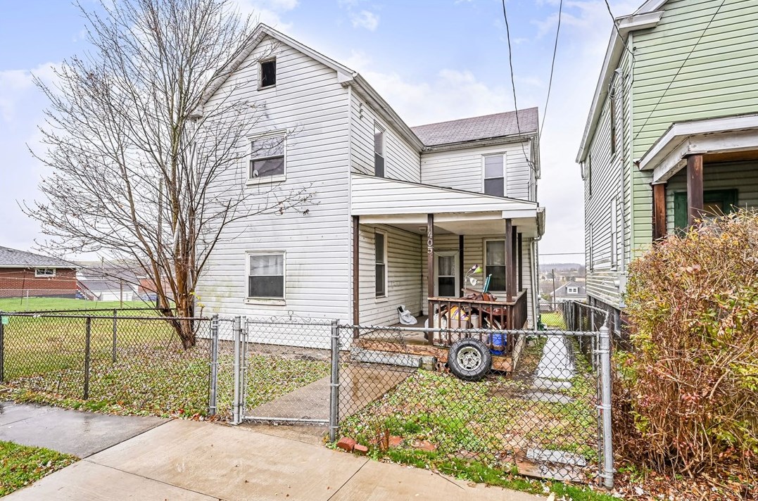 405 Painter St, Everson, PA 15631