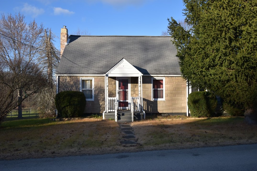115 Kissick Ln, Freeport, PA 16229