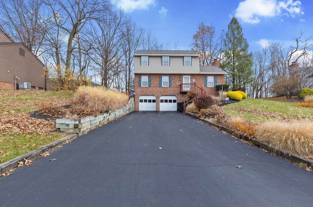 4731 Valleyfield Dr, Allison Park, PA 15101