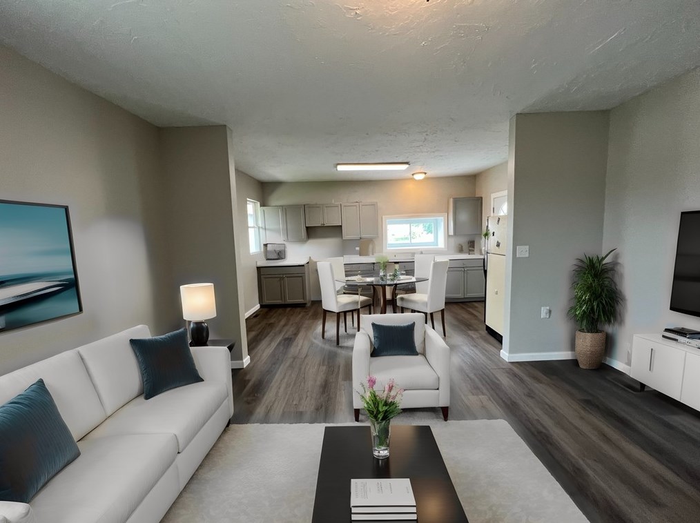 305 1/2 E Lutton St, New Castle, PA 16101