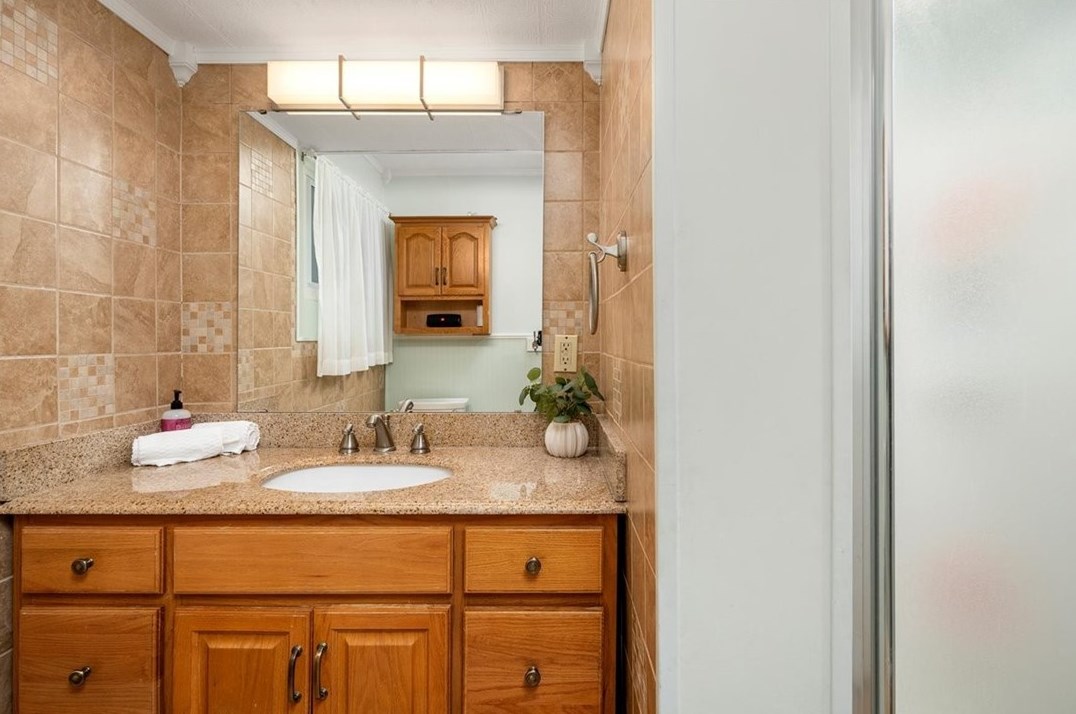 129 Claridge Dr, Moon Twp PA  15108-3281 exterior