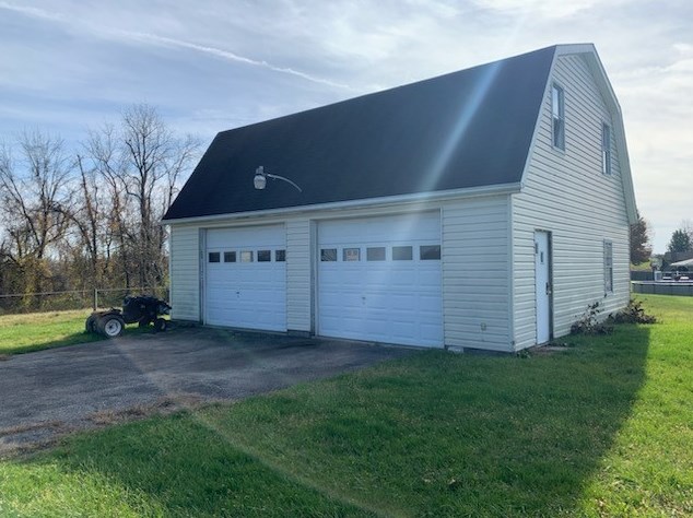 1637 Deerfield Rd, Washington, PA 15301-9132