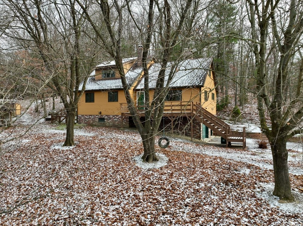 19 Henry Rd, Tarentum, PA 15084