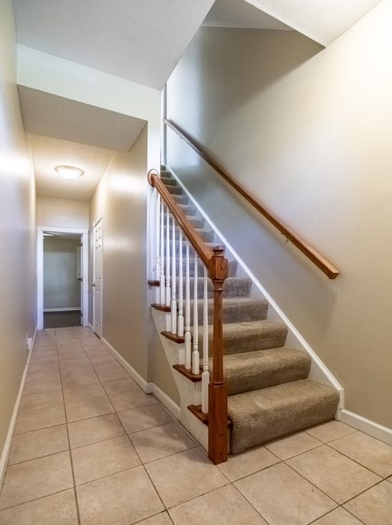 1302 Eddy Ct, Gibsonia, PA 15044