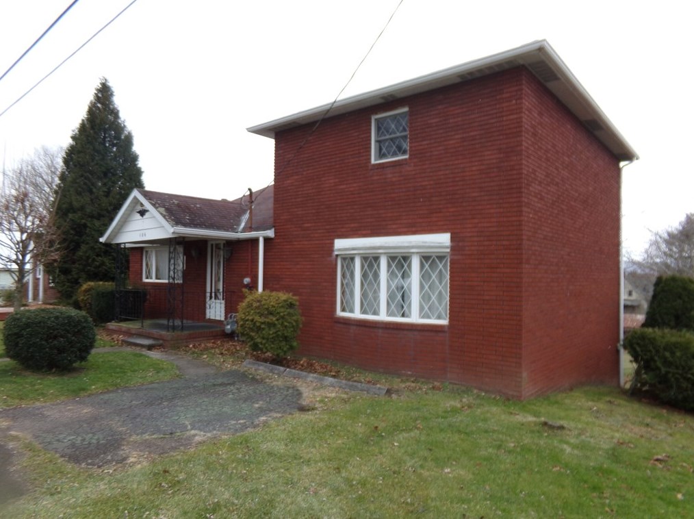 106 Gay St, Salisbury, PA 15558
